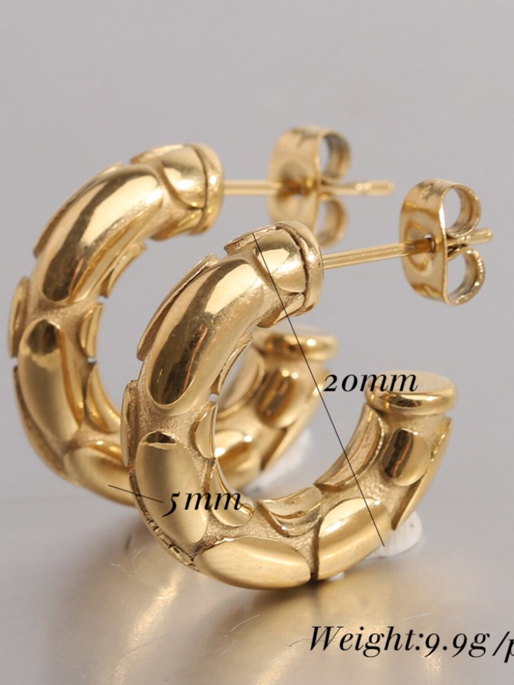 18K Gold Plated Snake Skin Earrings Chunky C-shaped Embossed Quiet Luxury - Picture 4 of 5